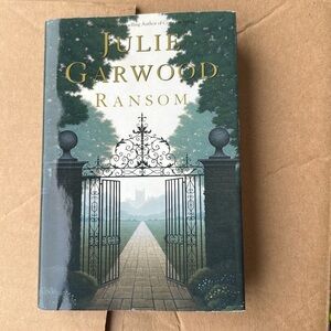 📚Ransom by Julie Garwood. Hard back